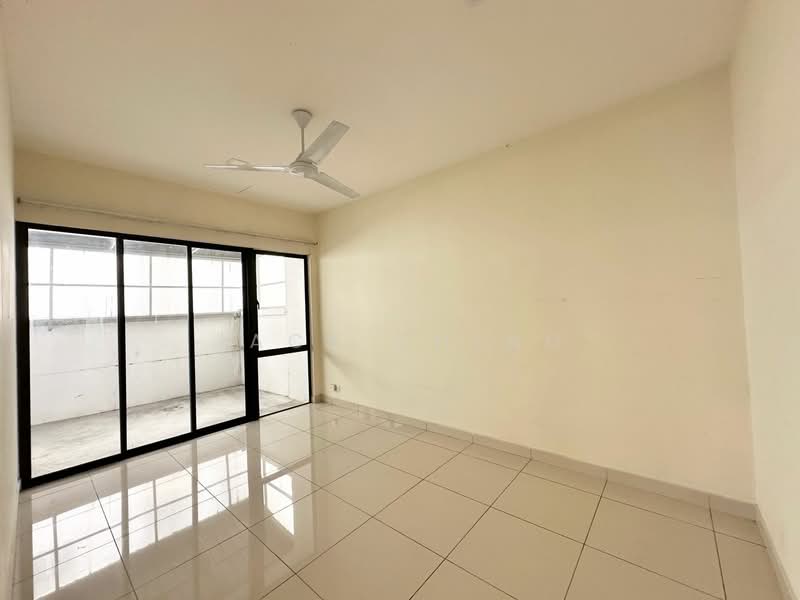 Semi-Detached House for Sale in Taman Anggun 3 (Rawang) - Jack Cheng - Balcony - PropertyGuru.com.my