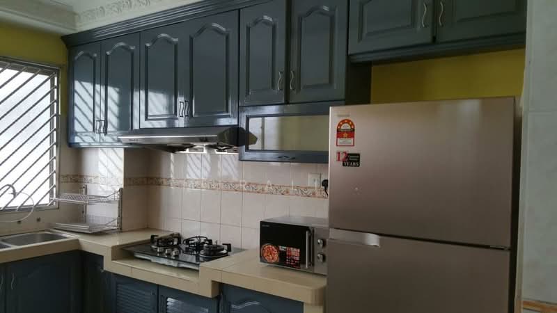 Menara Pelangi untuk Untuk Disewa - RM 2,200 /bulan, Mac 2026 - Kitchen - PropertyGuru.com.my