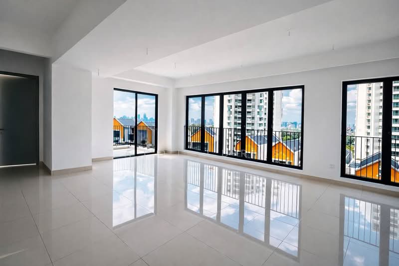 3-storey Terraced House for Sale in Taman Melawati (Ulu Kelang) - Zaidi Idris - Living Room - PropertyGuru.com.my