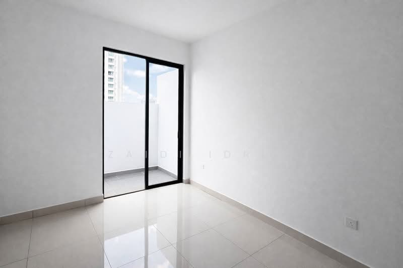 3-storey Terraced House for Sale in Taman Melawati (Ulu Kelang) - Zaidi Idris - Balcony - PropertyGuru.com.my