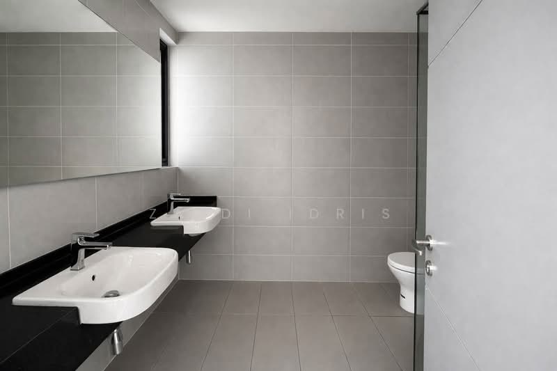 3-storey Terraced House for Sale in Taman Melawati (Ulu Kelang) - Zaidi Idris - Bathroom - PropertyGuru.com.my