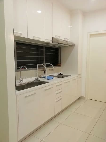 Mirage By The Lake untuk Untuk Dijual - RM 425,000, Apr 2026 - Kitchen - PropertyGuru.com.my