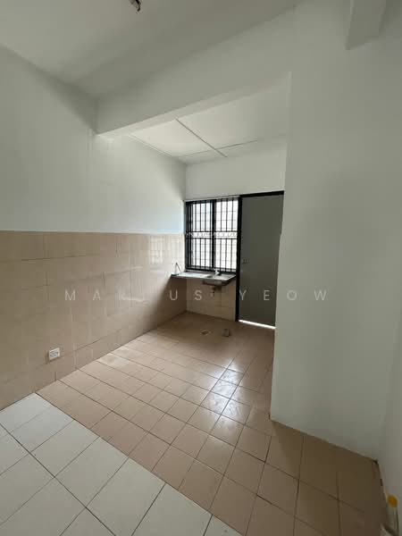 2-storey Terraced House for Rent in Taman Jasmin (Senawang) - Marcus Yeow - Kitchen - PropertyGuru.com.my