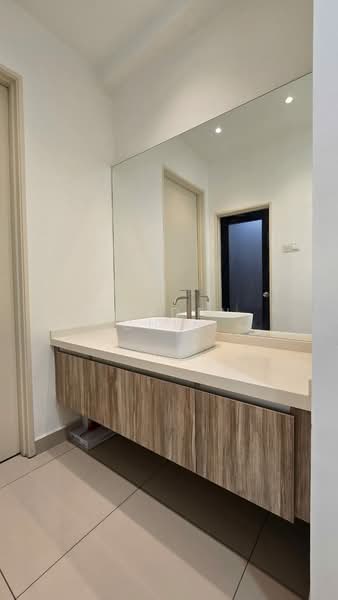 Service Residence for Rent at Symphony Tower (Menara Simfoni) - Cayden Chin - Bathroom - PropertyGuru.com.my
