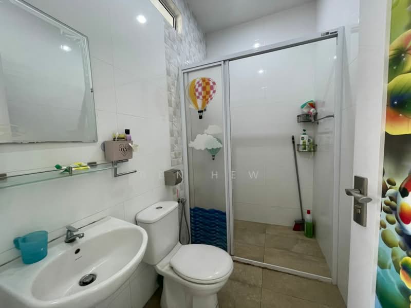 Jalan Hamilton Jelutong untuk Untuk Disewa - RM 13,000 /bulan, Mac 2026 - Bathroom - PropertyGuru.com.my