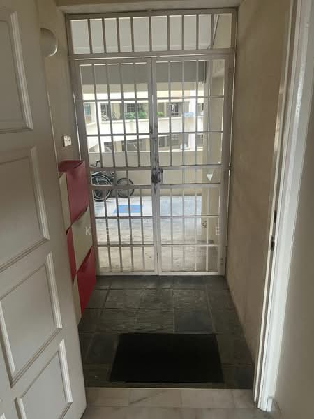 Seri Puri untuk Untuk Disewa - RM 1,300 /bulan, Mac 2026 - Entrance - PropertyGuru.com.my