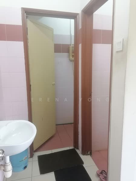 Bandar Baru Sri Petaling untuk Untuk Disewa - RM 3,300 /bulan, Apr 2026 - Bathroom - PropertyGuru.com.my