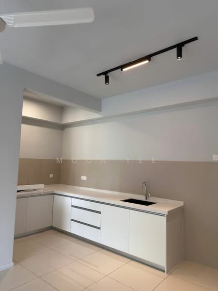 Condominium for Rent at KAIA Heights Equine - Moon Yee - Kitchen - PropertyGuru.com.my