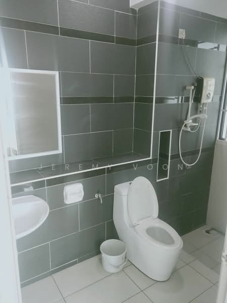 Service Residence for Sale at The Sky Executive Suites - Jeremy Voon - Bathroom - PropertyGuru.com.my