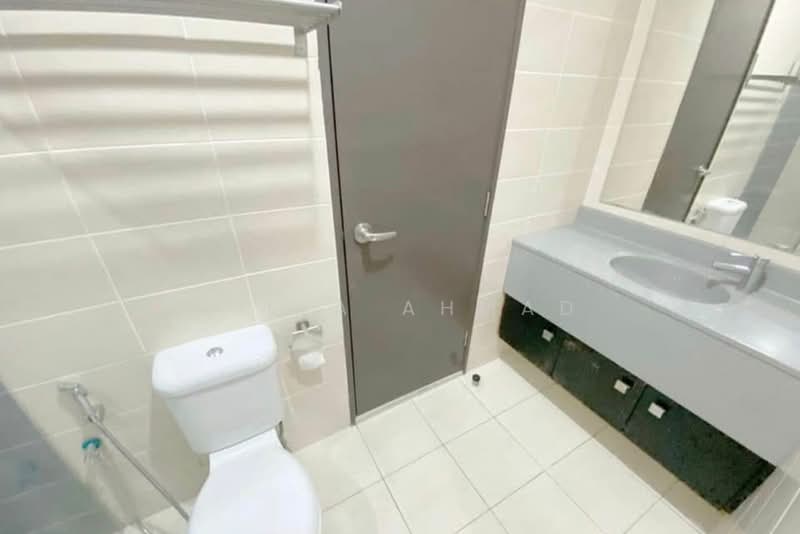 Condominium for Rent at Shaftsbury Residence - Zilla Ahmad - Bathroom - PropertyGuru.com.my
