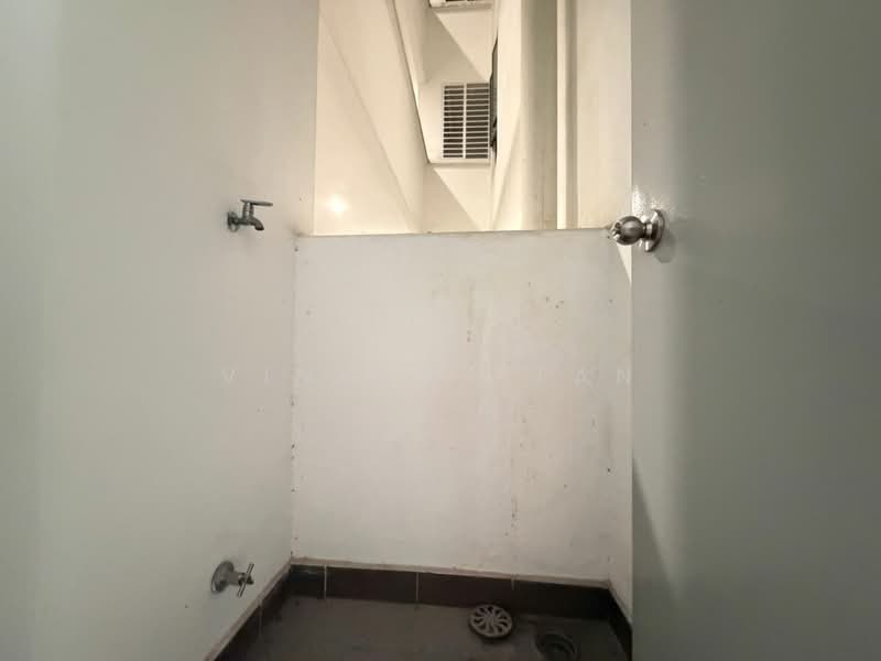 Condominium for Sale at Legendview - Vincent Tan - Bathroom - PropertyGuru.com.my