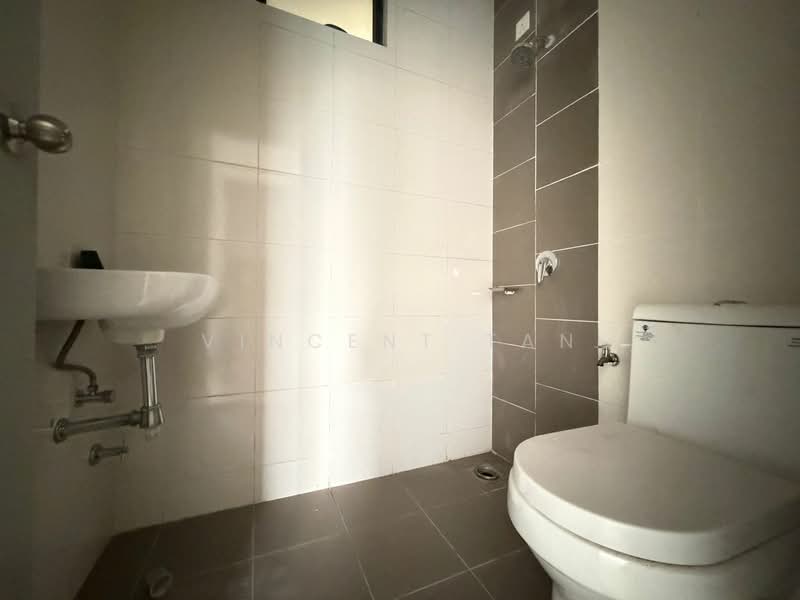 Condominium for Sale at Legendview - Vincent Tan - Bathroom - PropertyGuru.com.my