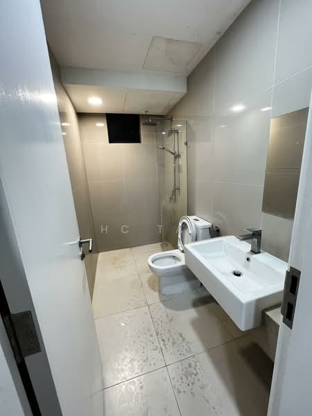 United Point (Residensi Berpadu) untuk Untuk Disewa - RM 980 /bulan, Mac 2026 - Bathroom - PropertyGuru.com.my