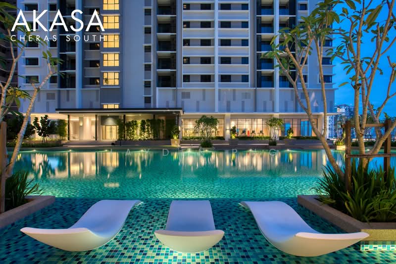 Service Residence for Sale at Akasa - Jayden Png - Swimming Pool - PropertyGuru.com.my