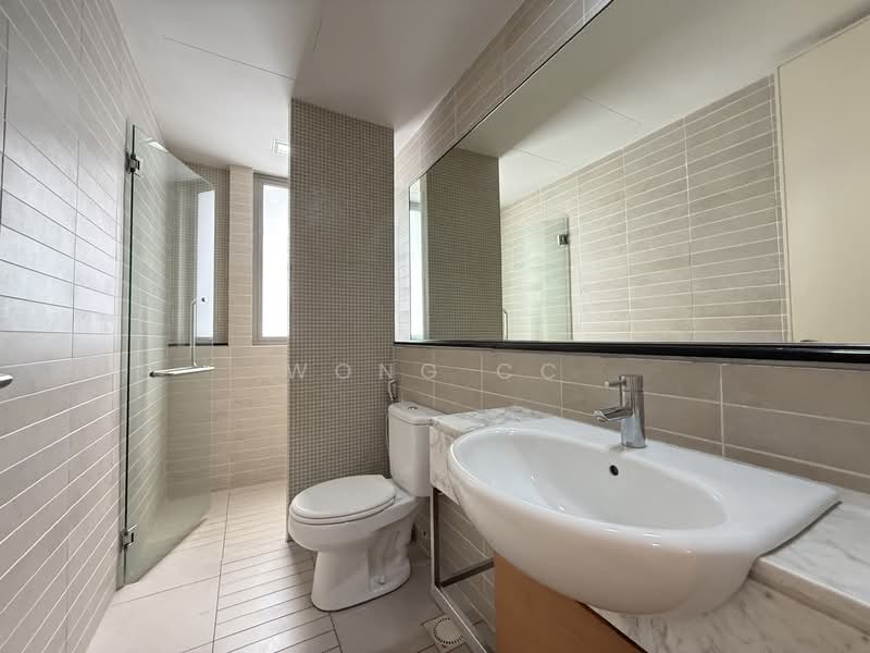 2 Hampshire untuk Untuk Disewa - RM 6,799 /bulan, Mac 2026 - Bathroom - PropertyGuru.com.my