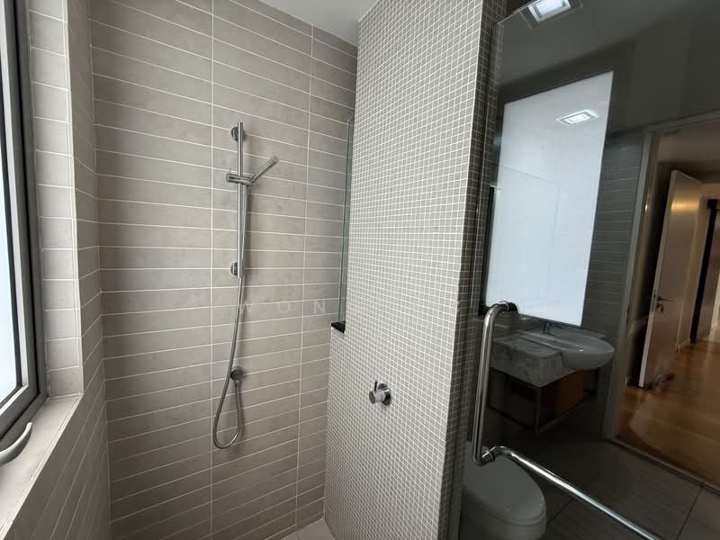 2 Hampshire untuk Untuk Disewa - RM 6,799 /bulan, Mac 2026 - Bathroom - PropertyGuru.com.my