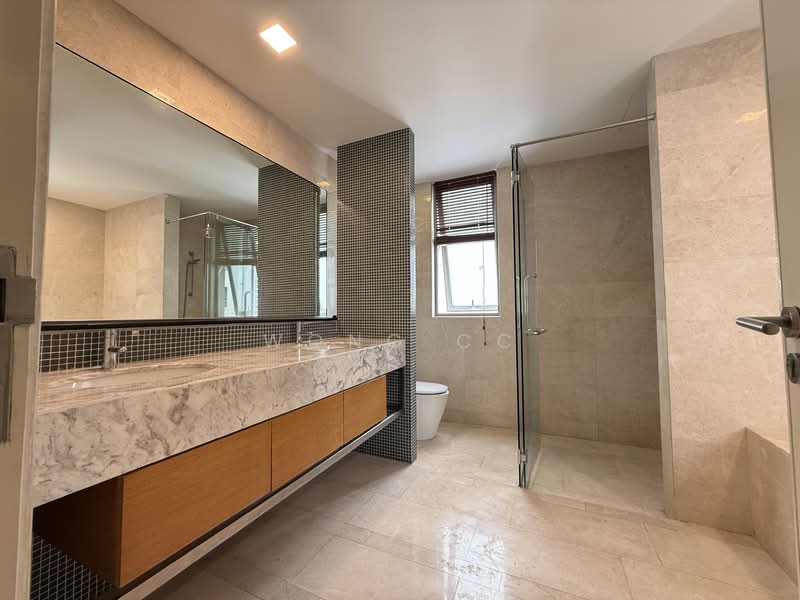 2 Hampshire untuk Untuk Disewa - RM 6,799 /bulan, Mac 2026 - Bathroom - PropertyGuru.com.my