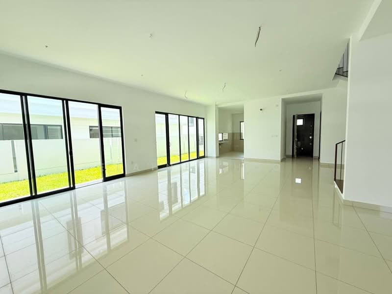 Semi-Detached House for Sale in Elmina (Shah Alam) - Elaine Khoo - Living Room - PropertyGuru.com.my