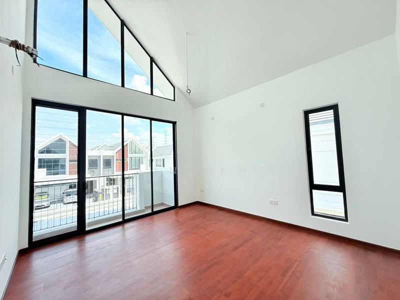 Semi-Detached House for Sale in Elmina (Shah Alam) - Elaine Khoo - Living Room - PropertyGuru.com.my