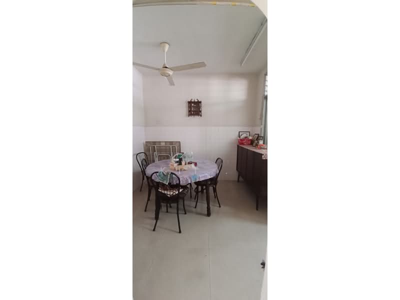 2.5-storey Terraced House for Sale in SS17 (Subang Jaya) - Kit . - Dining Room - PropertyGuru.com.my