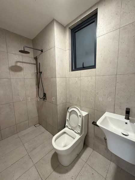 EdgeWood Residences @ SkySanctuary untuk Untuk Disewa - RM 1,800 /bulan, Mac 2026 - Bathroom - PropertyGuru.com.my