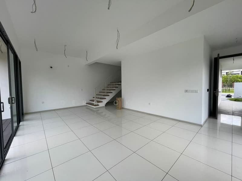 2-storey Terraced House for Sale in Elmina (Shah Alam) - Derrick Ang - Living Room - PropertyGuru.com.my