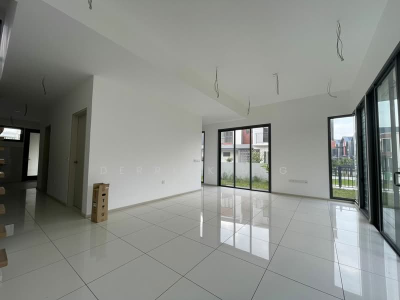 2-storey Terraced House for Sale in Elmina (Shah Alam) - Derrick Ang - Living Room - PropertyGuru.com.my