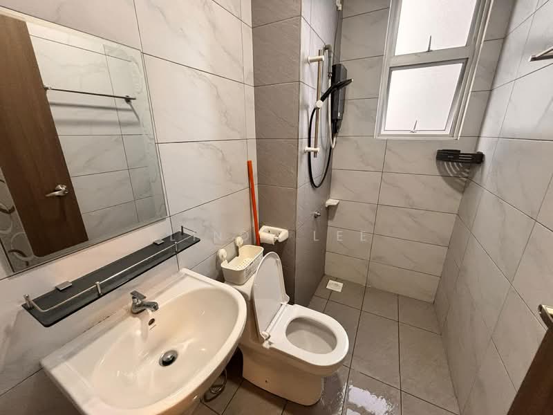 SKS Habitat untuk Untuk Disewa - RM 2,500 /bulan, Mac 2026 - Bathroom - PropertyGuru.com.my