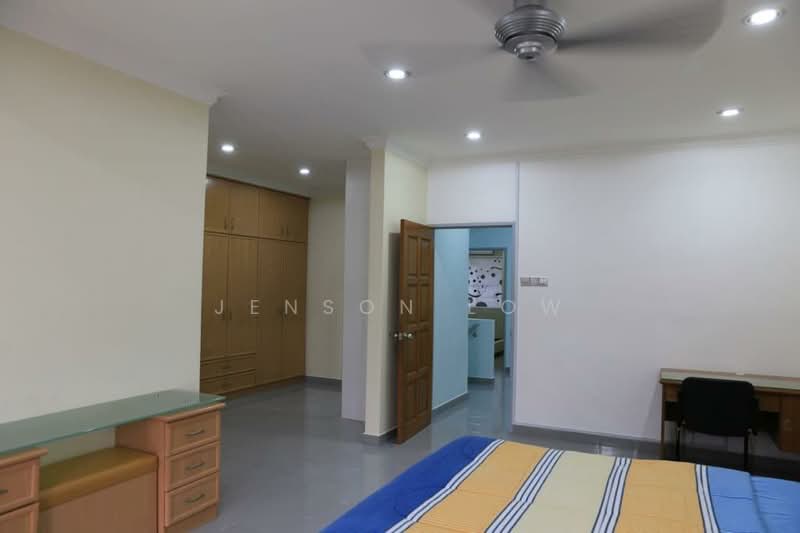 Jalan SL 2/3, Bandar Sungai Long untuk Untuk Dijual - RM 800,000, Mac 2026 - Bedroom - PropertyGuru.com.my