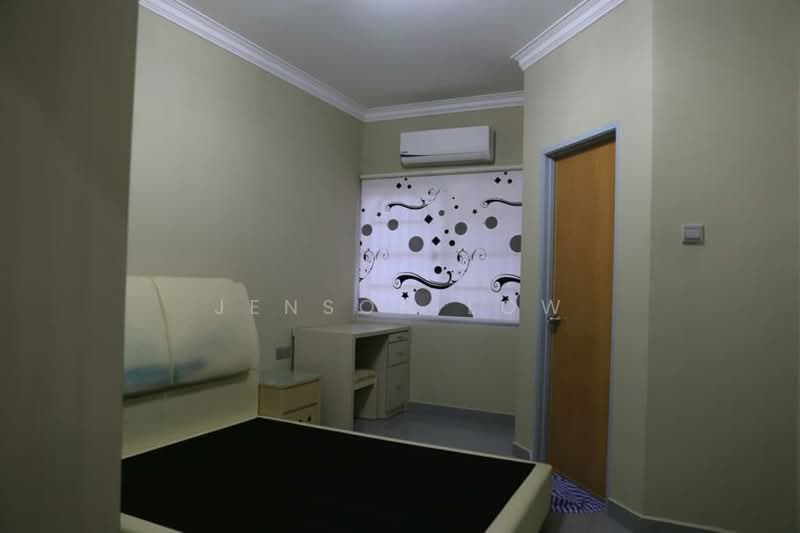 Jalan SL 2/3, Bandar Sungai Long untuk Untuk Dijual - RM 800,000, Mac 2026 - Bedroom - PropertyGuru.com.my
