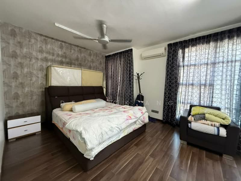 Semi-Detached House for Sale in Bukit Rahman Putra (Sungai Buloh) - Derrick Ang - Bedroom - PropertyGuru.com.my