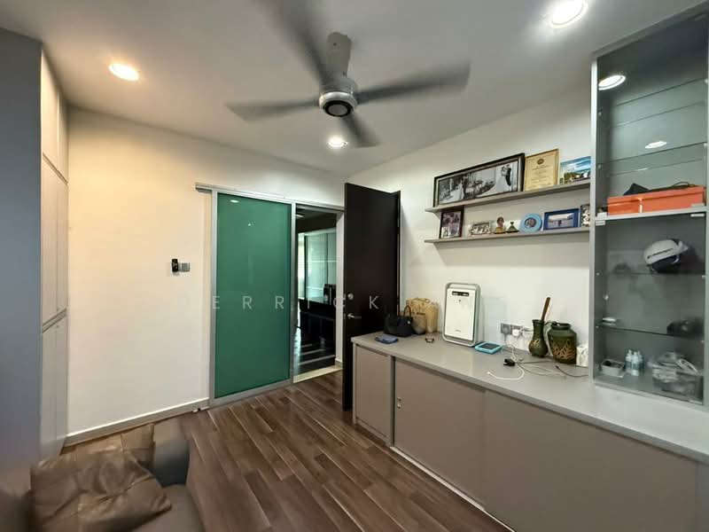 Semi-Detached House for Sale in Bukit Rahman Putra (Sungai Buloh) - Derrick Ang - Study - PropertyGuru.com.my