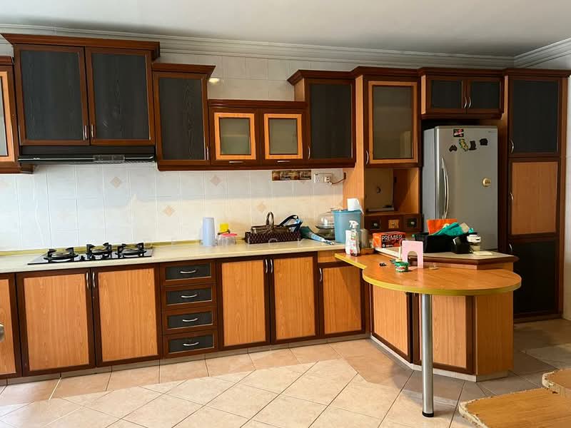 Rumah Teres 2-Tingkat untuk Dijual di Bukit Rahman Putra (Sungai Buloh) - Derrick Ang - Kitchen - PropertyGuru.com.my