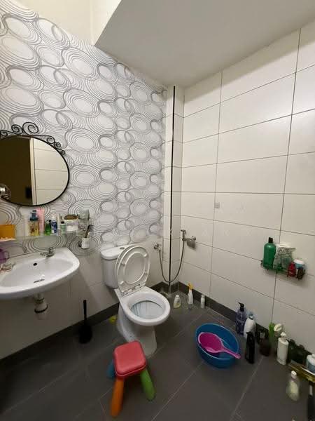 2-storey Terraced House for Sale in Taman Sri Putra Mas (Sungai Buloh) - Derrick Ang - Bathroom - PropertyGuru.com.my