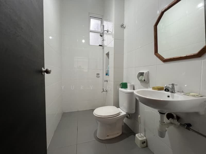 Taman Bukit Indah, D’grande Bukit Indah untuk Untuk Dijual - RM 1,700,000, Apr 2026 - Bathroom - PropertyGuru.com.my