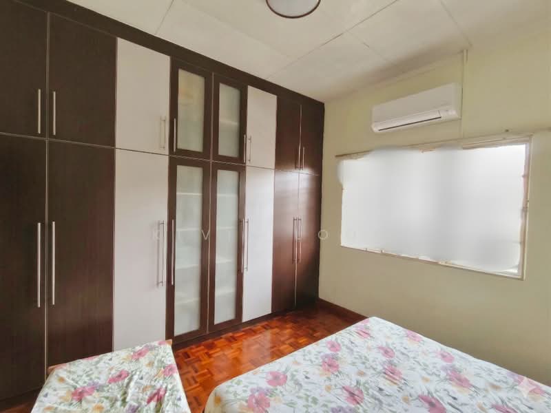 Jalan TP 1 untuk Untuk Dijual - RM 780,000, Mac 2026 - Bedroom - PropertyGuru.com.my