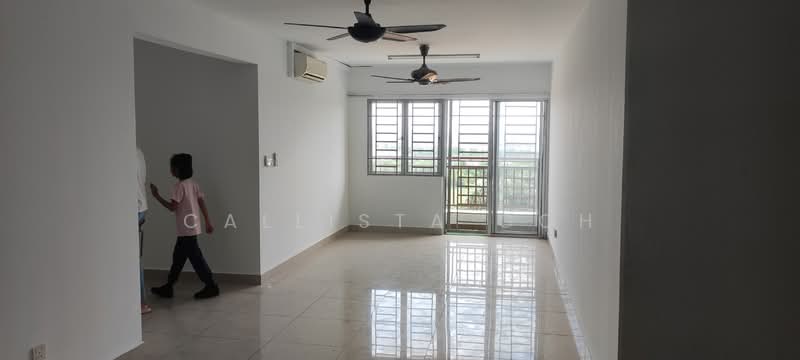 Servis Apartment untuk Dijual di Sentrovue - Callista Goh - Living room with balcony view - PropertyGuru.com.my