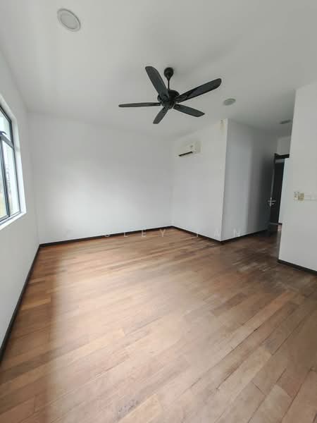 Bungalow for Rent in Johor Bahru (Johor) - Lesley Tan - Living Room - PropertyGuru.com.my