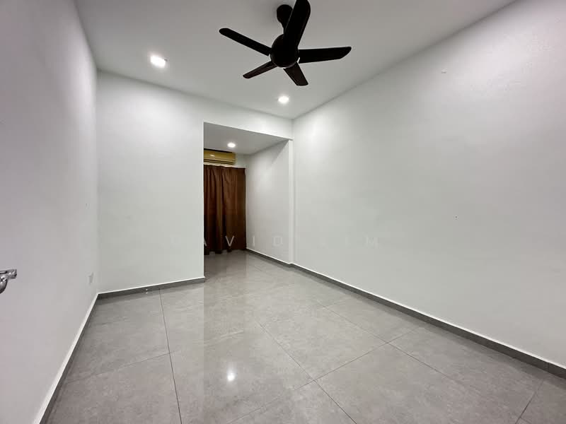 Taman Bukit Rawang Jaya untuk Untuk Dijual - RM 700,000, Apr 2026 - Interior - PropertyGuru.com.my