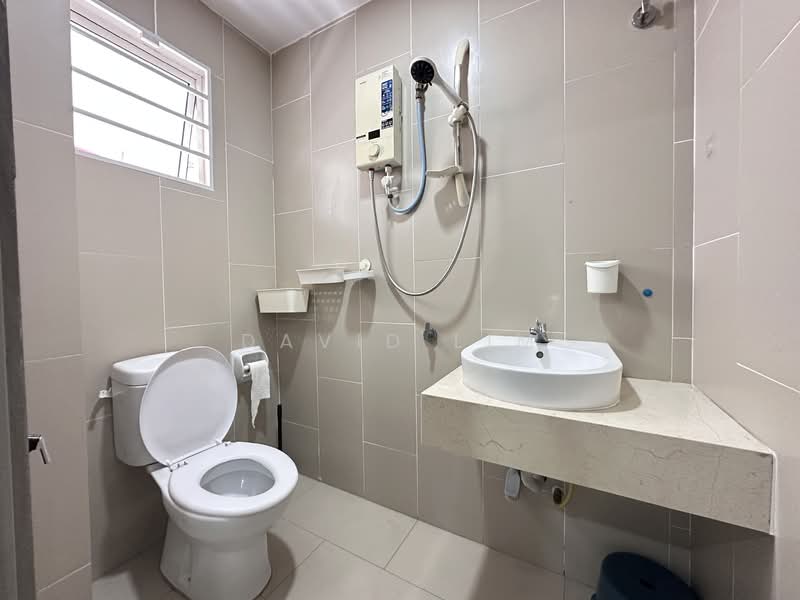 Taman Bukit Rawang Jaya untuk Untuk Dijual - RM 700,000, Apr 2026 - Bathroom - PropertyGuru.com.my