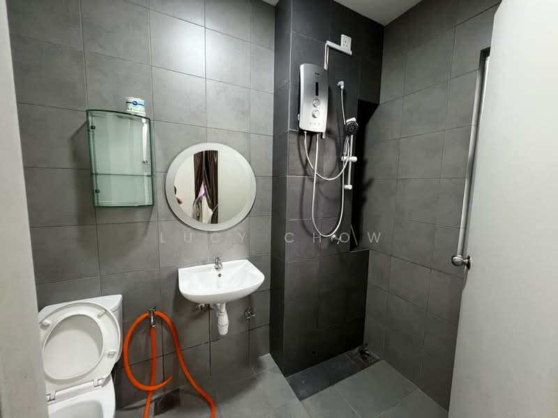 2-storey Terraced House for Rent in Bandar Gamuda Gardens (Rawang) - Lucy Chow - Bathroom - PropertyGuru.com.my