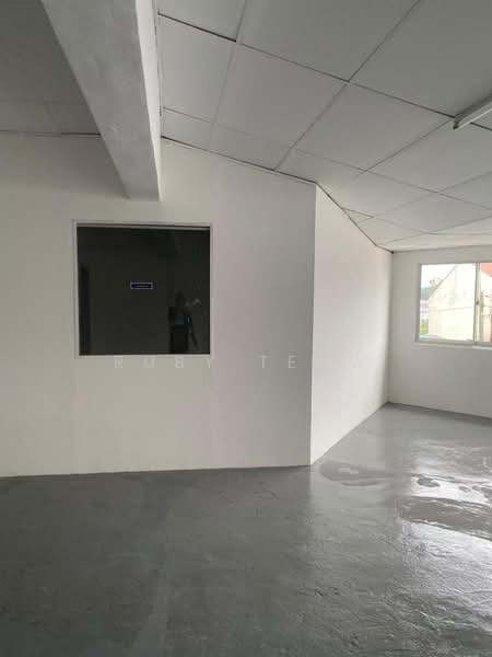 Terrace Factory for Rent in Taman Timur (Kulai) - Ruby Teow - Interior - PropertyGuru.com.my