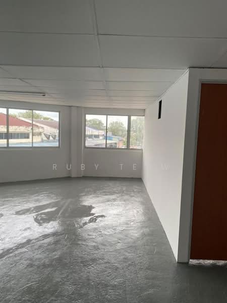Terrace Factory for Rent in Taman Timur (Kulai) - Ruby Teow - Interior - PropertyGuru.com.my