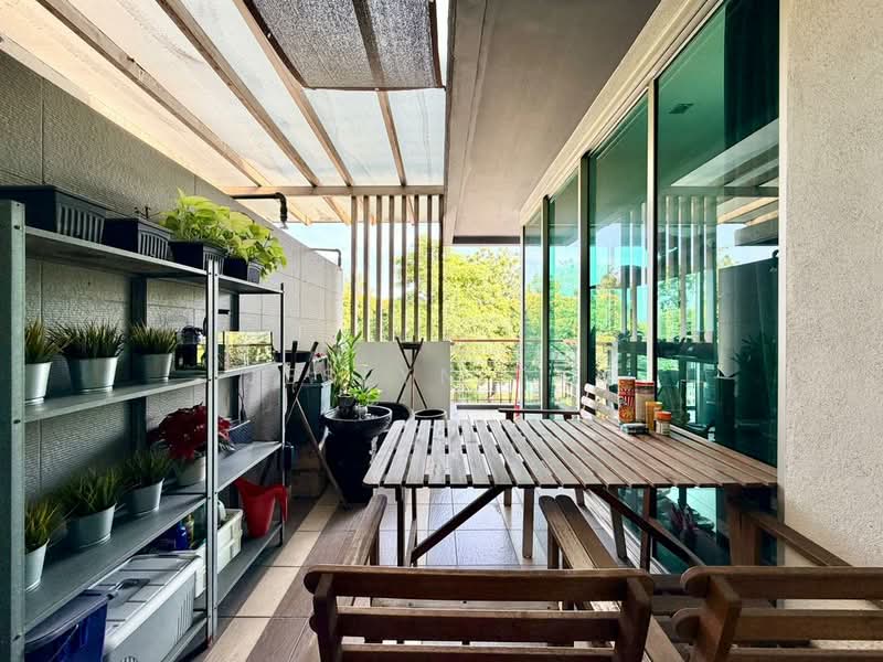 2.5-storey Terraced House for Sale in Taman Putra Prima (Puchong) - Jeslyn Tan - Balcony - PropertyGuru.com.my