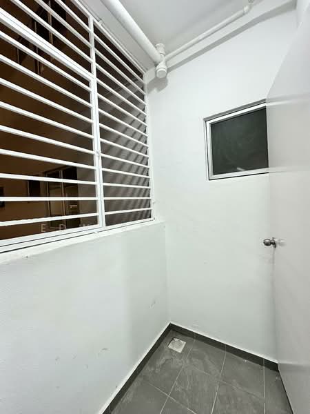 PPAM Residensi Amansuri untuk Untuk Disewa - RM 1,900 /bulan, Mac 2026 - Balcony - PropertyGuru.com.my