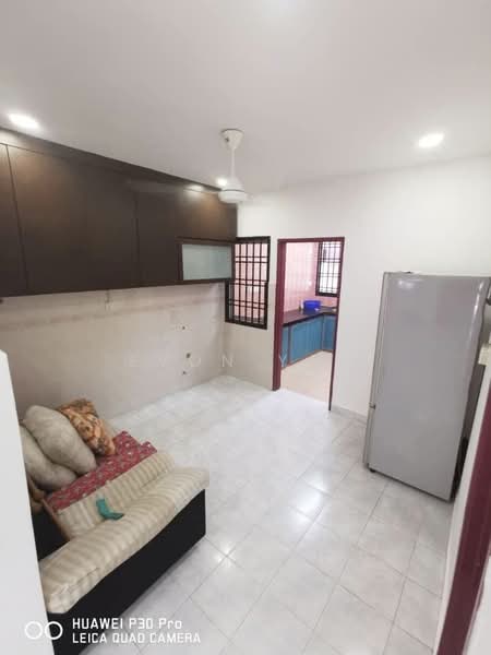 2-storey Terraced House for Sale in Taman Setia Indah (Tebrau) - Evon Yap - Kitchen - PropertyGuru.com.my