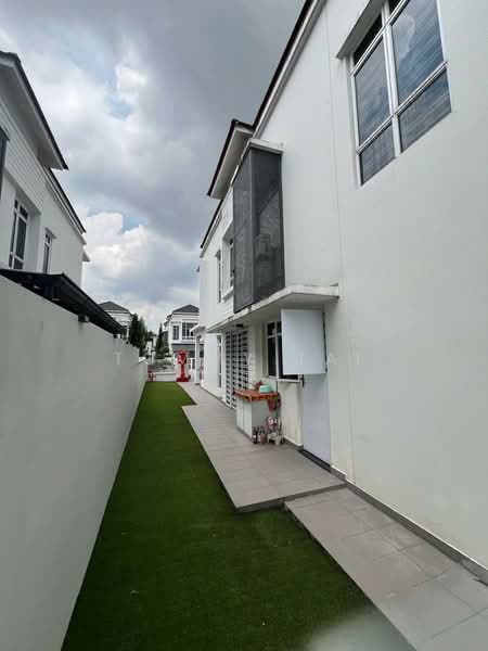 Cluster House for Sale in Setia Tropika (Johor Bahru) - Tommy Tai - Exterior - PropertyGuru.com.my