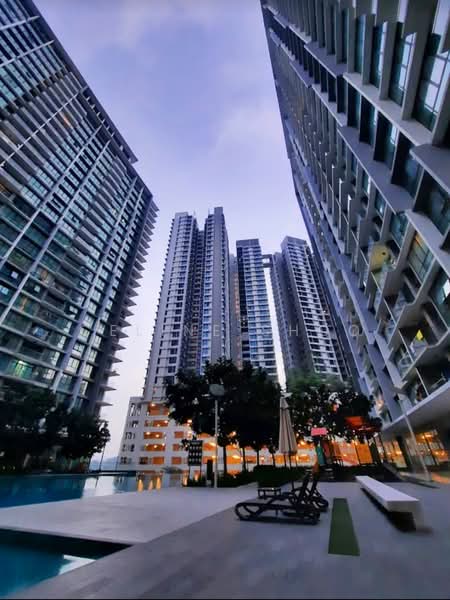 The Z Residence untuk Untuk Disewa - RM 2,400 /bulan, Mac 2026 - Exterior - PropertyGuru.com.my