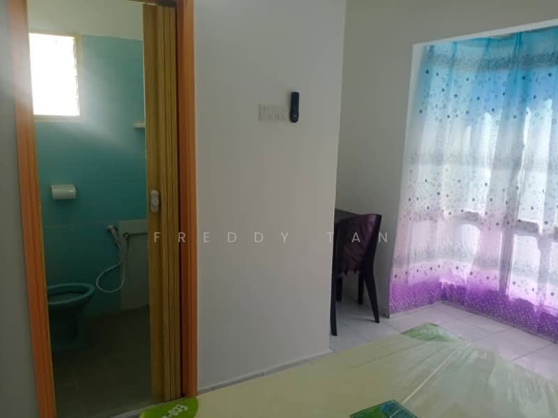 Condominium for Rent at Villa Condominium - Freddy Tan - Bathroom - PropertyGuru.com.my