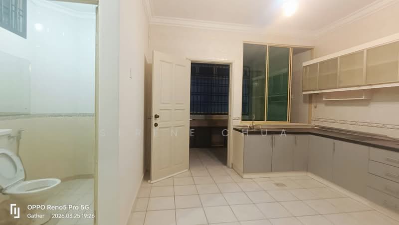 For Rent - Taman Molek